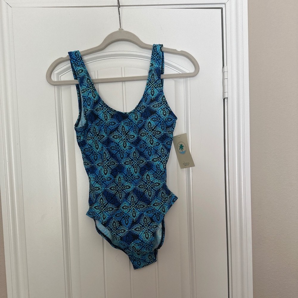 BloomChic One-Piece Swimsuit – Blue Abstract Print